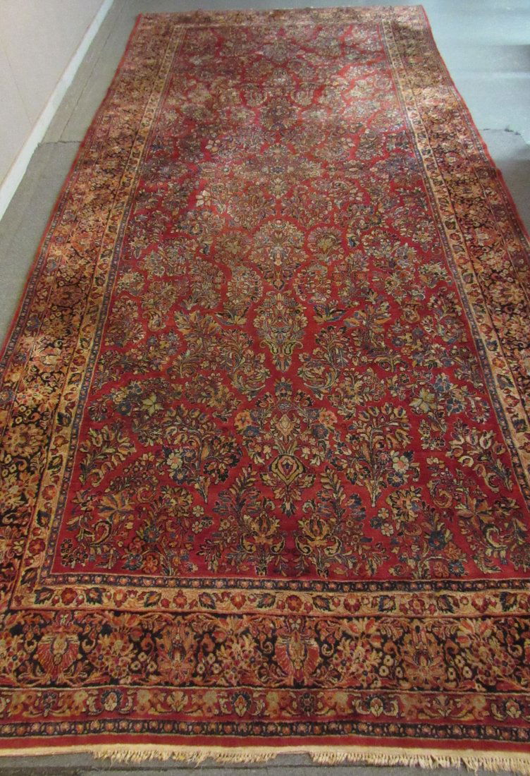 PERSIAN SAROUK GALLERY CARPET (1 of 5)