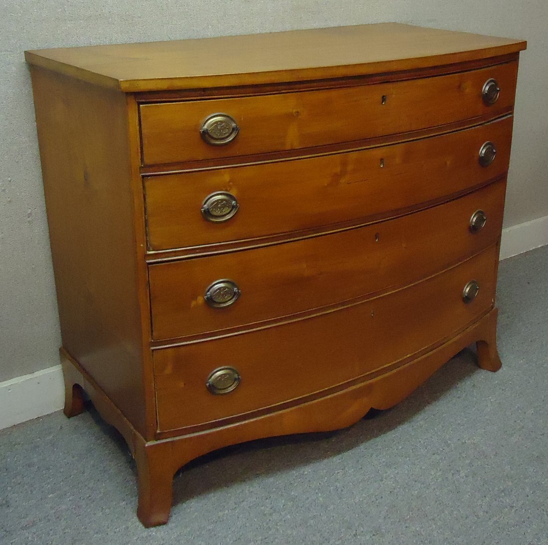 HEPPLEWHITE BOWFRONT CHEST OF DRAWERS: WITH FRENCH FOOT BASE