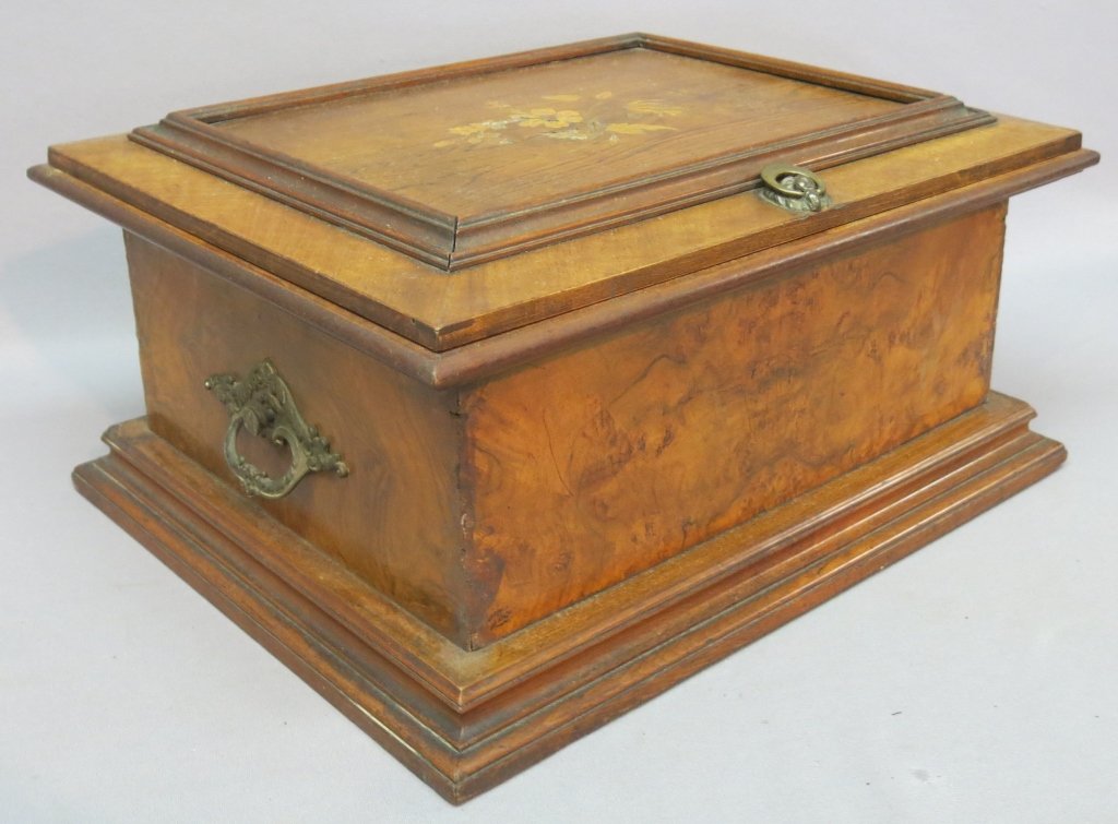 SYMPHONION SCHUTZ-MARKE DISC MUSIC BOX: WITH MARQUETRY INLAY AND FOUR 12" MUSIC DISCS; 20 X 16 X 10