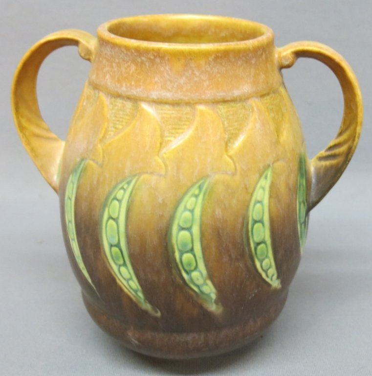 ROSEVILLE POTTERY 'FALLINE' PATTERN VASE Jul 31, 2013 Sandwich