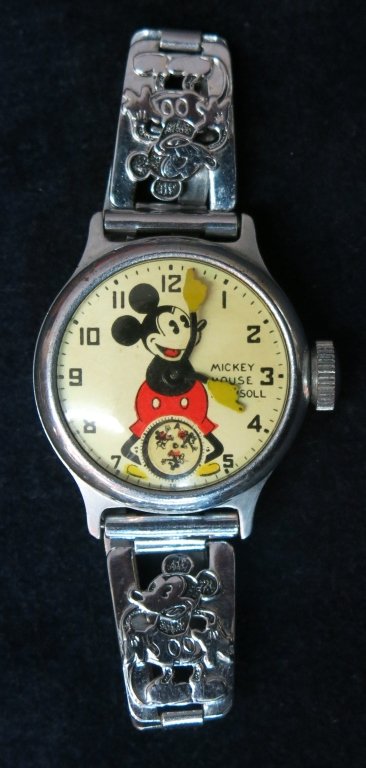 INGERSOLL MICKEY MOUSE WATCH WITH ORIGINAL BOX: INGERSOLL MICKEY MOUSE WATCH WITH ORIGINAL BOX