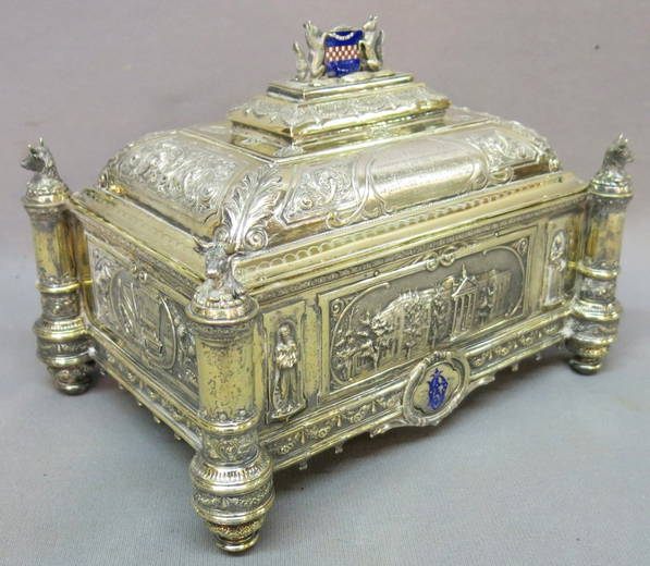 Sandwich Auction House, MA Auctions & 36 Past Catalogs