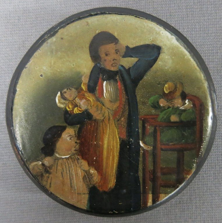 19TH C. PAPER MACHE SNUFF BOX (1 of 2)