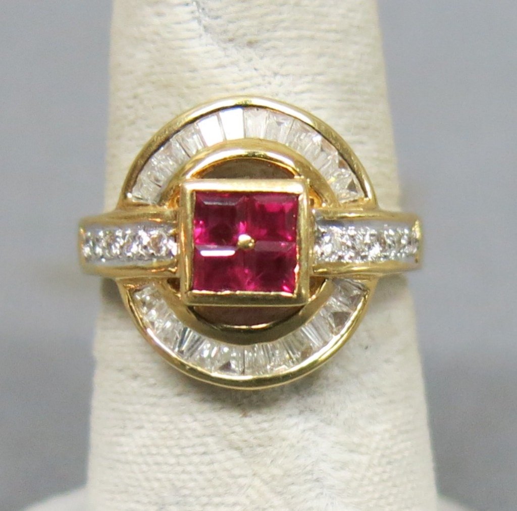 DECO ERA 18K GOLD RING WITH RUBY AND DIAMONDS (1 of 2)