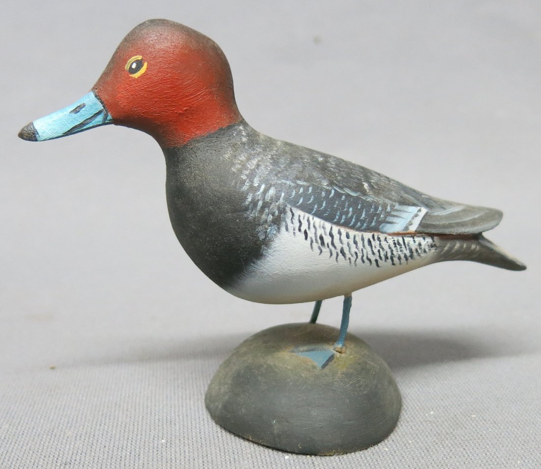 JEROME HOWES CARVED & PAINTED RED HEAD DRAKE: 5" LONG