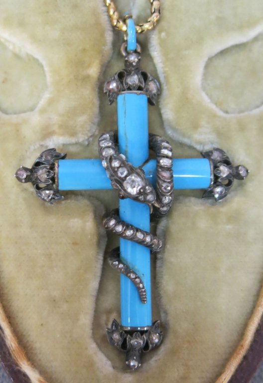 VICTORIAN ENAMELLED 14 KT GOLD CROSS AND NECKLACE (1 of 5)
