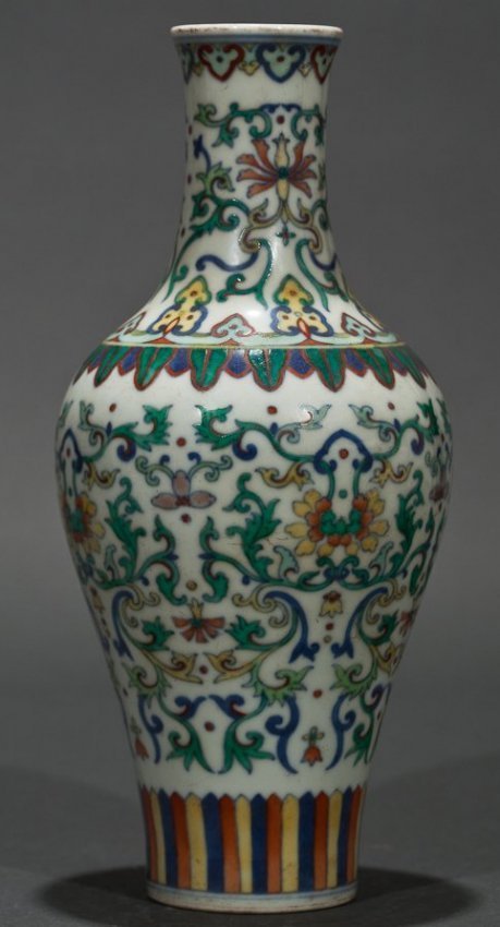 QING VASE (1 of 2)