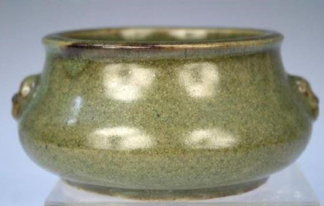 TEA DUST CENSER: 13 CM WIDE.