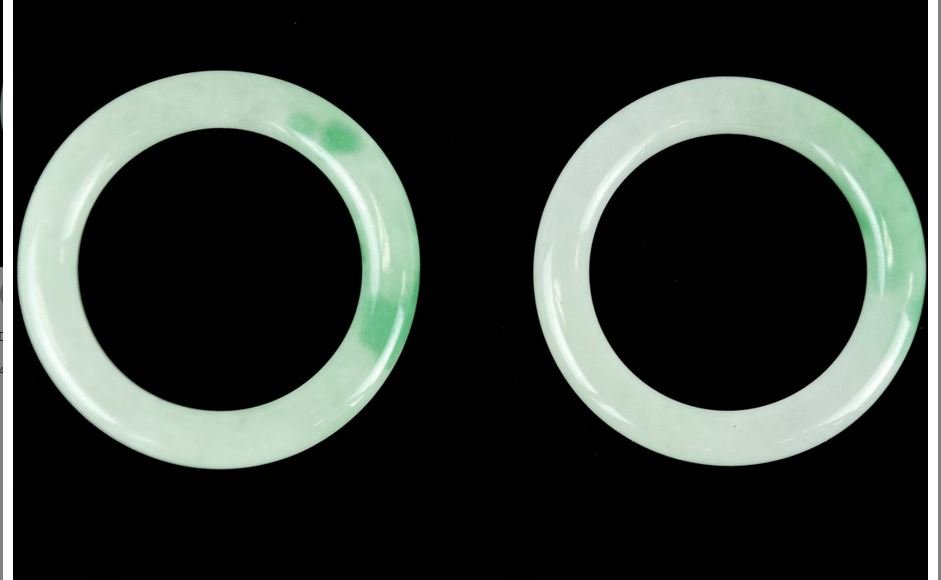 PAIR OF JADEITE BANGLE (1 of 1)