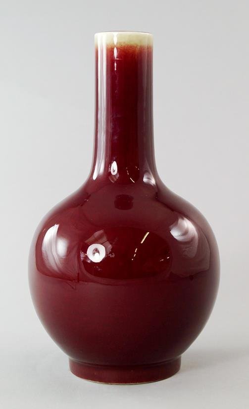 OX BLOOD VASE: GOOD CONDITION.