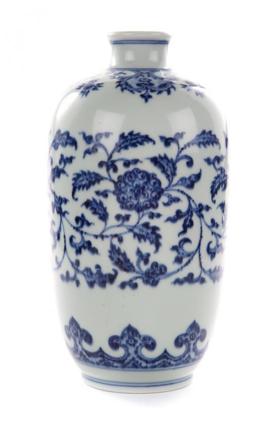 QING VASE (1 of 2)