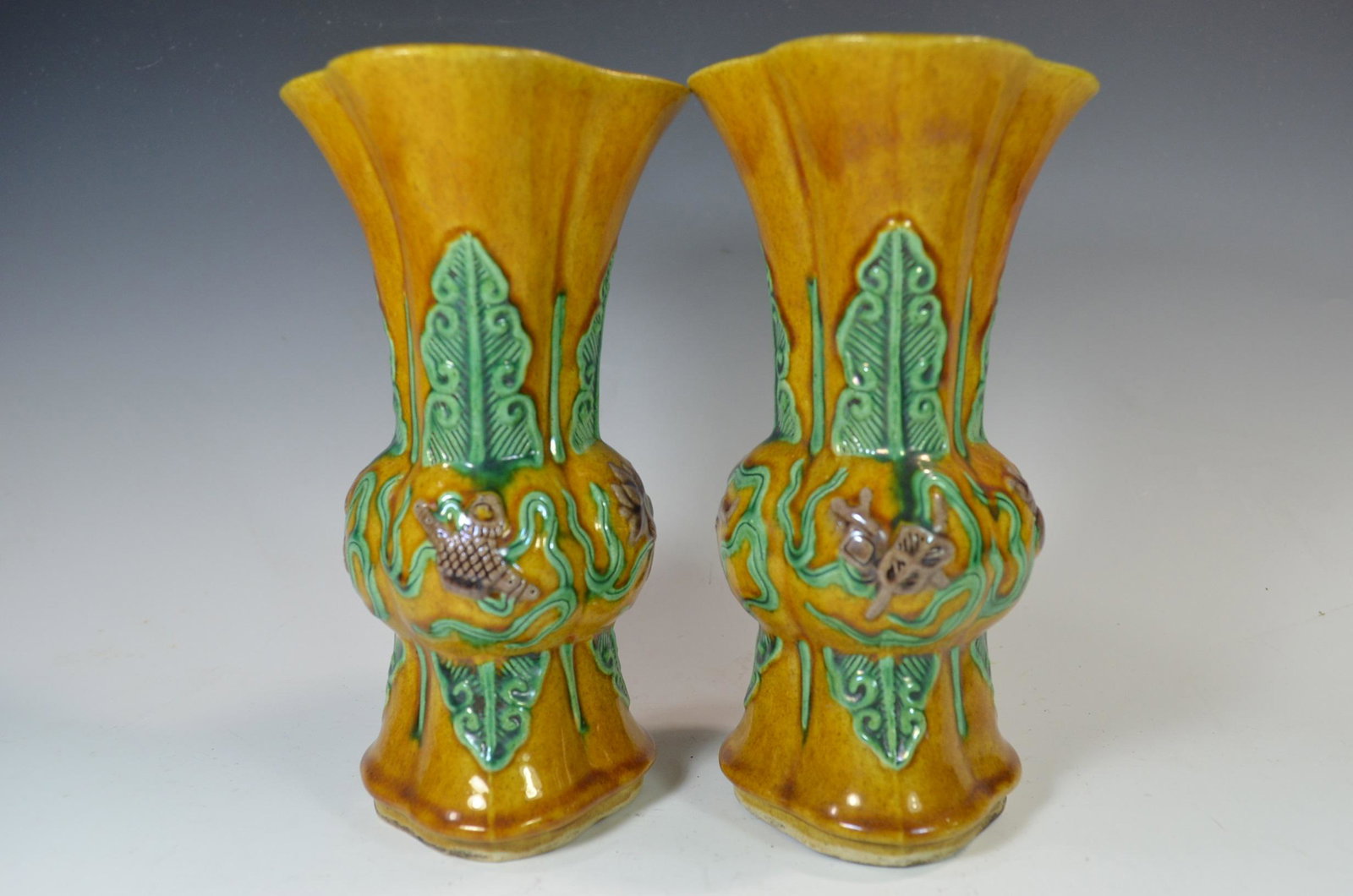 Pair 19th Century Chinese Sancai vase (1 of 7)