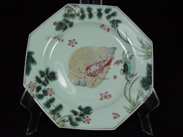 19th Century Chinese export Famille Rose Plate: A Chinese Famille Rose plate decorated with large a large seashell and other creatures, from the early 19th Century. This plate is 8.5 inches wide, in excellent condition with minor gild loss. This lo