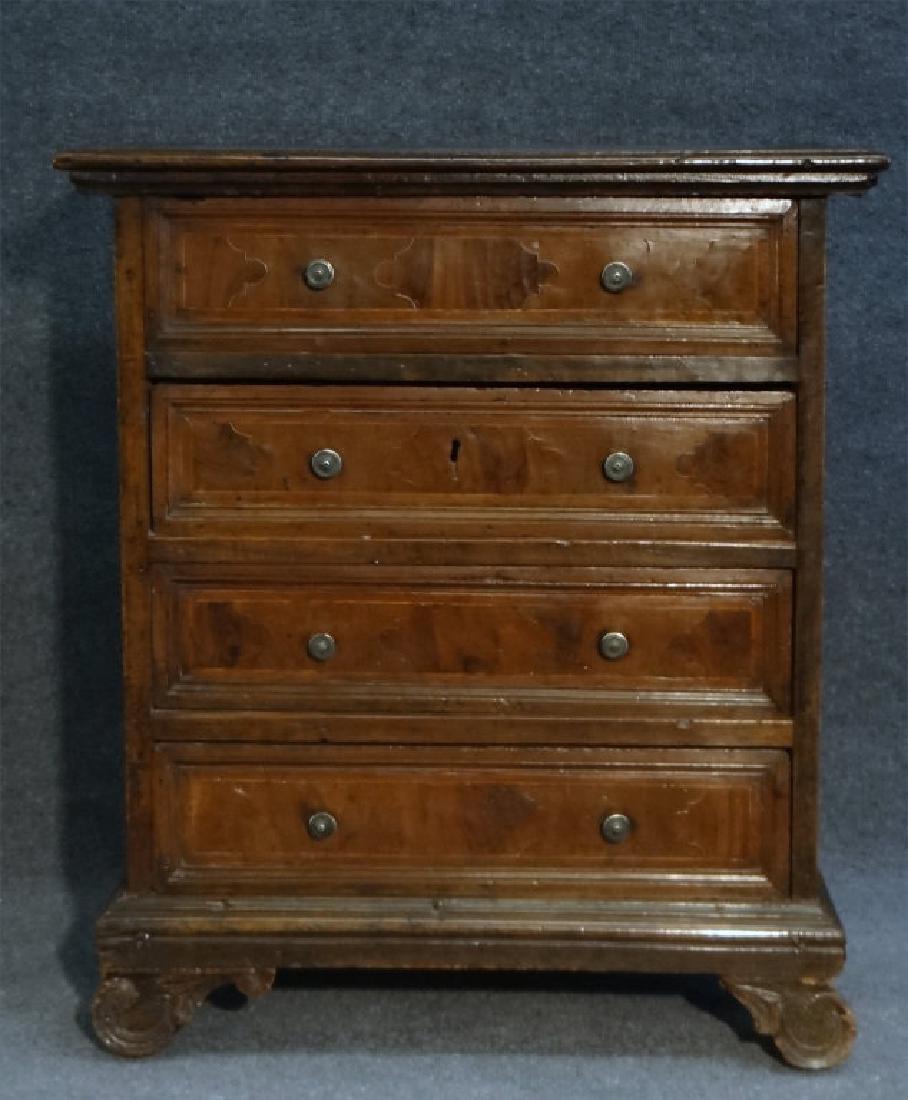 17TH OR 18TH C. ITALIAN 4 DRAWER CHEST (1 of 6)