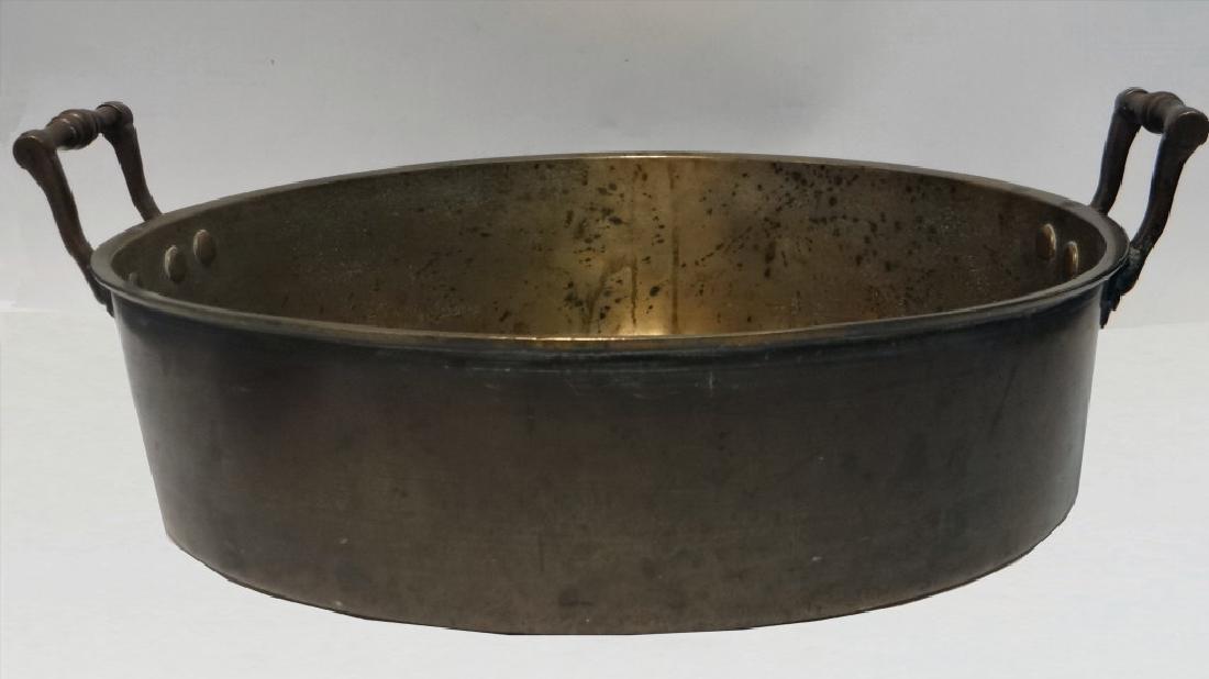 DOUBLE HANDLED BRONZE PAN OF HEAVY GAUGE (1 of 5)