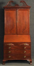 C.1790 SALEM,  MA OX BOW SECRETARY  DESK