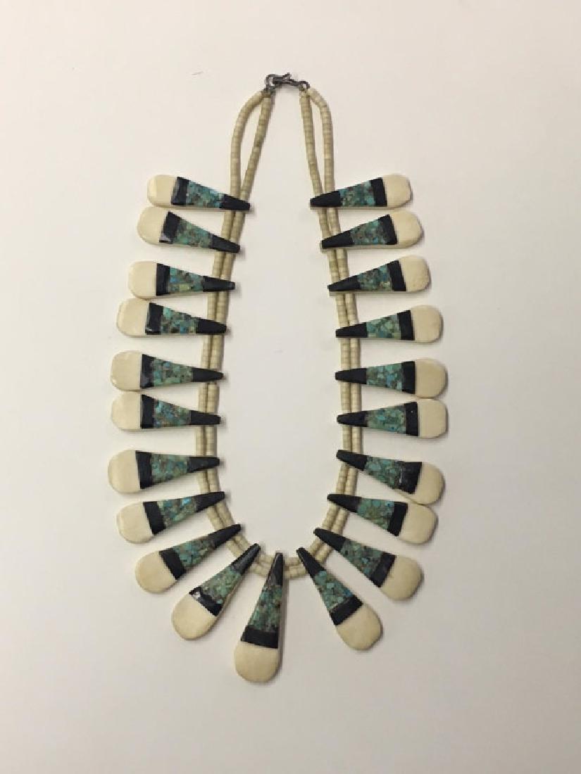DEPRESSION PERIOD NATIVE AMERICAN CHOKER C. 1930: DEPRESSION PERIOD NATIVE AMERICAN CHOKER C. 1930 SANTO DOMINGO (15"LONG)