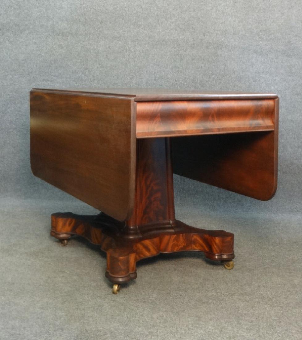 MEEKS GOTHIC  MAHOG. DROPLEAF BREAKFAST TABLE (1 of 8)