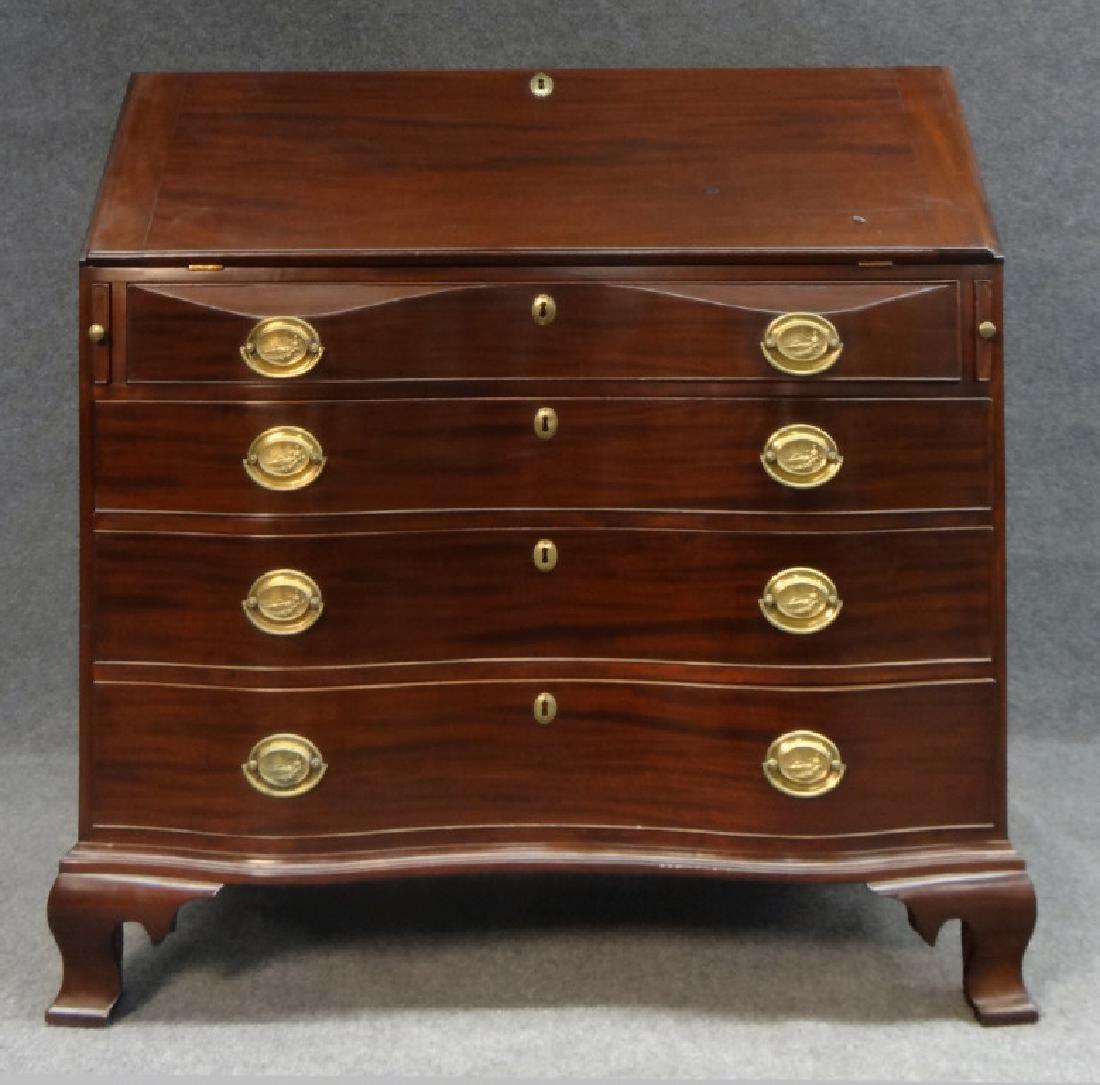 18THC. SLANT LID OX BOW CHIPPENDALE MAHOGANY DESK: 44" TALL X 41" WIDE