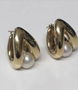 PR OF 14KT YELLOW GOLD & PEARL EARRINGS APPROX. 2.6 DWT: PR OF 14KT YELLOW GOLD & PEARL EARRINGS APPROX. 2.6 DWT