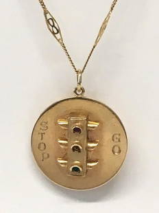 14KT YELLOW GOLD STOPLIGHT CHARM W/ 18KT CHAIN GREEN,: 14KT YELLOW GOLD STOPLIGHT CHARM W/ 18KT CHAIN GREEN, YELLOW & RED STONES (CHARM -6 DWT) (19" CHAIN -2 DWT )