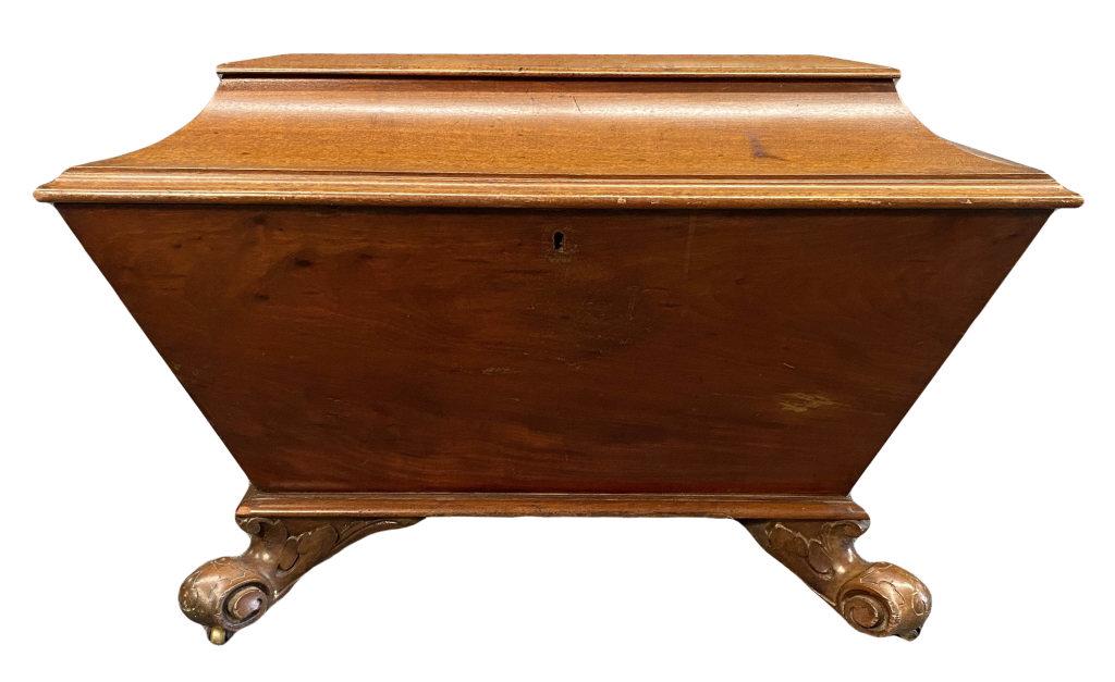 19THC. MAHOGANY CELLARETTE W/ ORIGINAL LINER , DIVIDERS: 19THC. MAHOGANY CELLARETTE W/ ORIGINAL LINER , DIVIDERS REMOVED (35" X 23" X 22 1/2") , DIVIDERS REMOVED (35" X 23" X 22 1/2") , DIVIDERS REMOVED (35" X 23" X 22 1/2")
