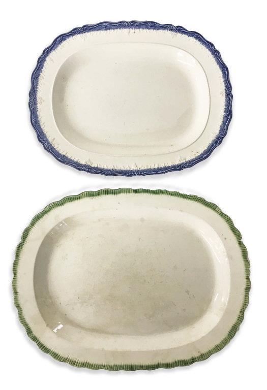 2 LEEDS WARE FEATHER EDGE PLATTERS, GREEN & BLUE 15" & (1 of 5)