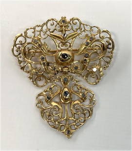 YELLOW GOLD PORTUGUESE BROOCH AFTER THE ANTIQUE TEST: YELLOW GOLD PORTUGUESE BROOCH AFTER THE ANTIQUE TEST 14KT APPROX. 6.9 DWT