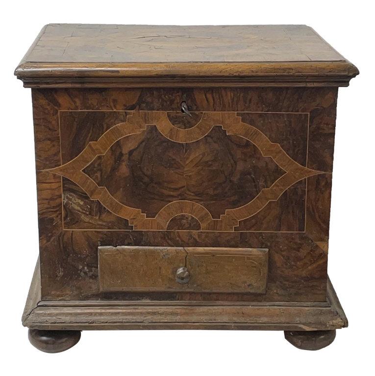 18THC. ITALIAN INLAID LIFT LID BOX WITH DRAWER BOTTOM REPLACED (21 1/2" X 22 1/2" X 16 1/2") (1 of 9)