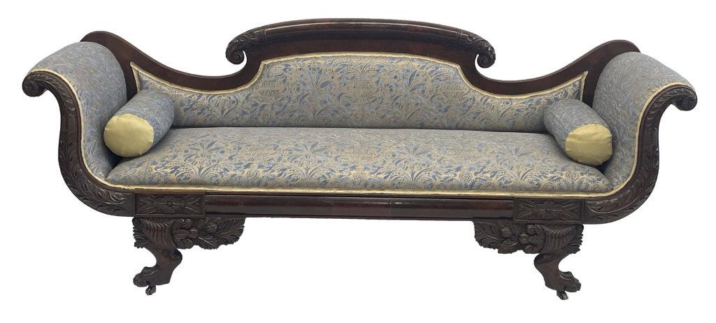 CLASSICALLY CARVED NEW YORK FEDERAL MAHOGANY SOFA 31" X 84" LONG X 21" DEEP (1 of 9)