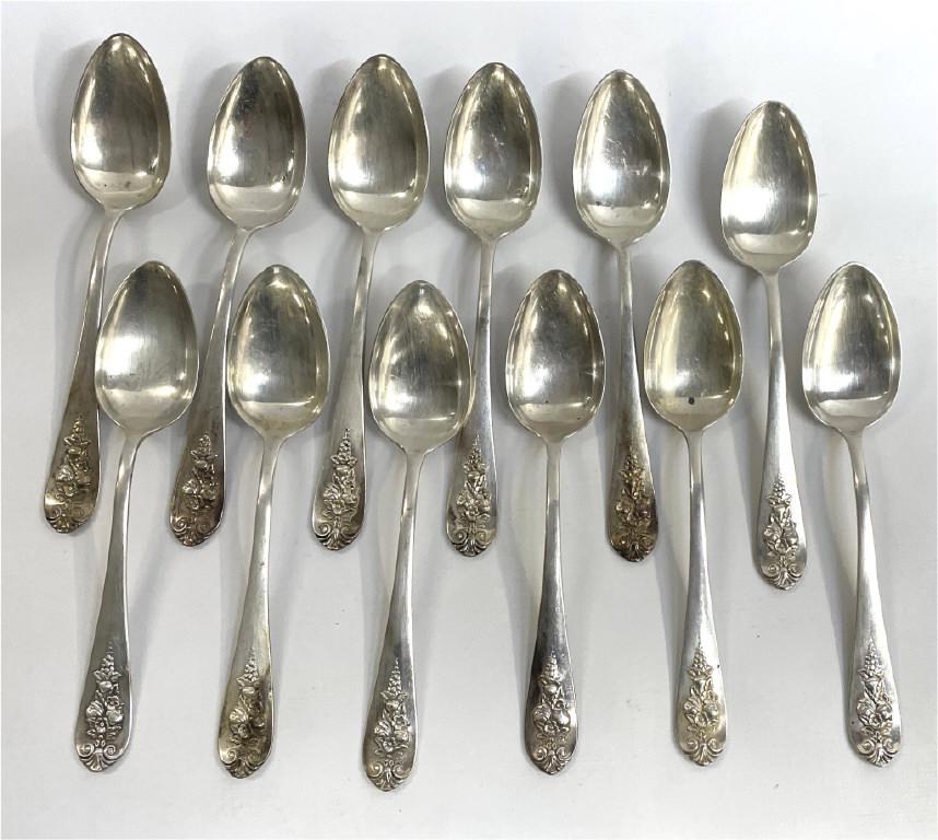 SET OF 12 STERLING SILVER TEASPOONS BY LUNT SILVER SMITHS, APPROX. 11.4 TROY OZ (1 of 3)