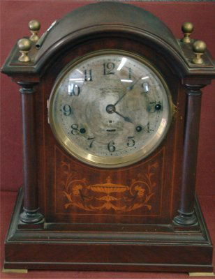 Seth Thomas Bracket Clock With Chiming Mechanism: Seth Thomas Bracket Clock With Chiming Mechanism