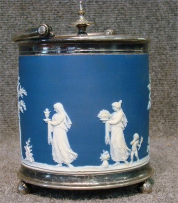 Wedgewood Biscuit Jar, 6" Tall: Wedgewood Biscuit Jar, 6" Tall