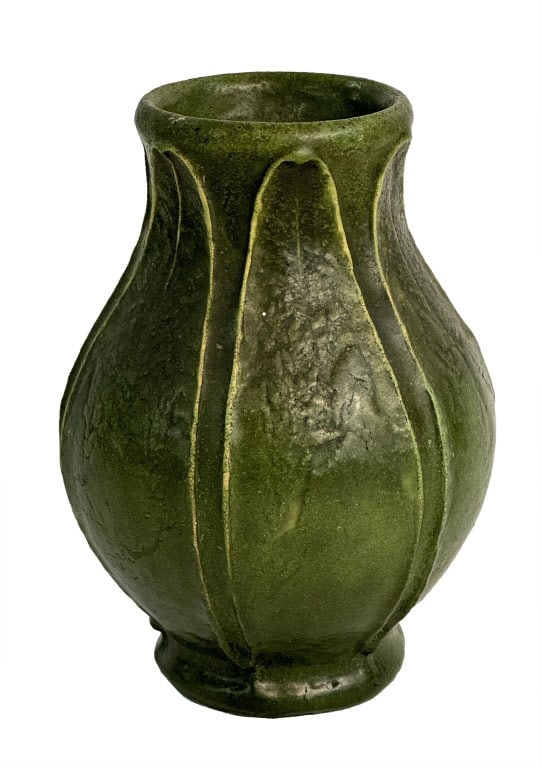 GRUEBY POTTERY VASE WITH IMPRESSED MARK AVOCADO GREEN  6 3/4" TALL (1 of 4)