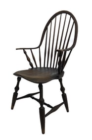 CONTINOUS ARM WINDSOR CHAIR WITH SHAPED SPINDLES 38 1/4" X 16 1/2" X 17" SEAT HEIGHT
