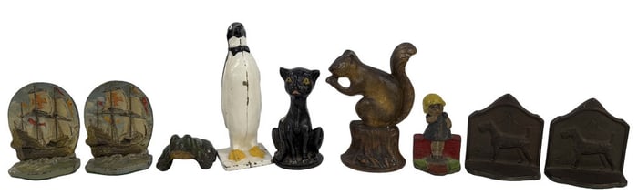 5 CAST IRON FIGURAL DOOR STOPS, PENGUIN, FROG, CAT SQUIRREL & GIRL & 2 PAIR OF BOOKENDS