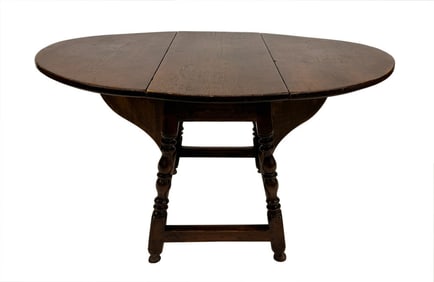 WILLAM & MARY BUTTERFLY TABLE, NEW ENGLAND 18THC. MAPLE & WHITE PINE 25" X 35 1/2" X 18" CLOSED  X