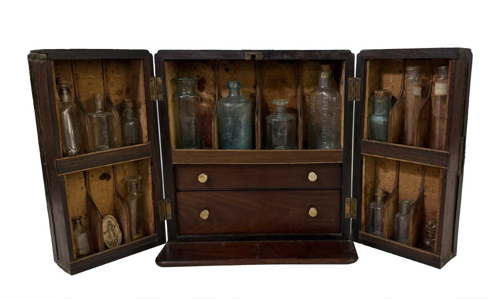 APOTHECARY BOX WITH EARLY MEDICINE BOTTLES 11 1/2" X 10 3/4" X 7 1/4" (1 of 9)
