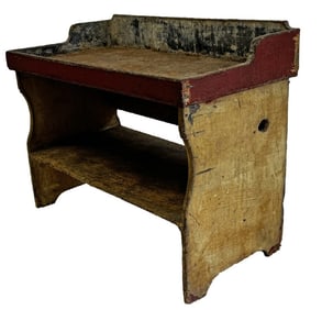 EARLY 19THC. DRY SINK IN YELLOW & RED PAINT, WITH TIN LINED BASIN 34" X 43" X 22"