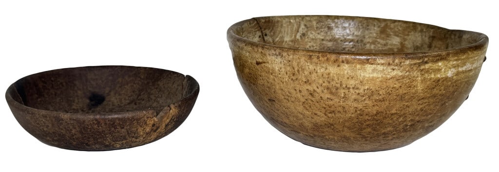 2 SMALL AMERICAN BURL BOWLS, BOTH WITH CRACKS 1 WITH REPAIRS, LARGEST 3 3/4" X 8 3/4" (1 of 7)