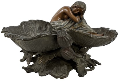 ART DECO COLD PAINTED BRONZE FIGURAL CENTERPIECE 6" TALL X 9.5" WIDE X 7 1/4" DEEP