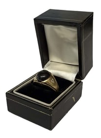 STAR SAPPHIRE IN 14KT YELLOW GOLD WITH DIAMOND ACCENTS 10 1/2" RING SIZE   6.4 DWT