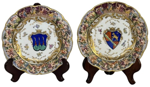 CAPO DI MONTE ARMORIAL PLATES, 8 3/8"