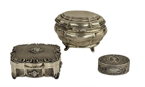 3 SILVER HINGED LID BOXES 2-.800 FINE & 1 ENGLISH STERLING  APPROX. 9.93 .800 FINE & 8.08 ENGLISH