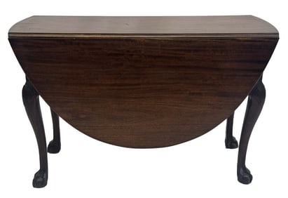 MAHOGANY CHIPPENDALE DROPLEAF TABLE, SHELL CARVED KNEES & BALL & CLAW FEET OPEN 26 3/4" X 43" X 53