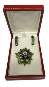 18KT GOLD, DIAMOND & ENAMEL FLOWER BROOCH & PAIR ENAMEL BAMBOO NON PIERCED HOOP EARRINGS  APPOX.