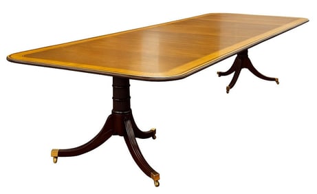 DOUBLE PEDESTAL BAKER MAHOGANY DINING TABLE 3 LEAVES & SATINWOOD BANDED TOP  28" X 134" X 48" W/