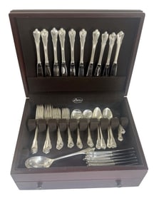 WALLACE STERLING SILVER FLATWARE GRAND COLONIAL PATTERN, DESIGNED BY WILLIAM WARREN SERV. FOR 10