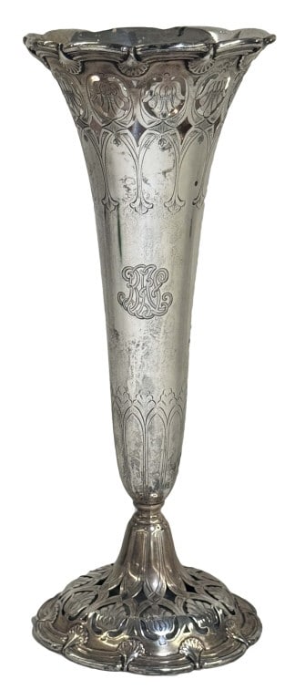 TIFFANY STERLING 10" VASE MARKED TIFFANY & CO. MAKERS 13 TROY OZ (1 of 5)