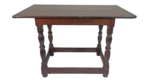 18THC. BERMUDA TAVERN TABLE IN CEDAR 27" X 41" X 26"